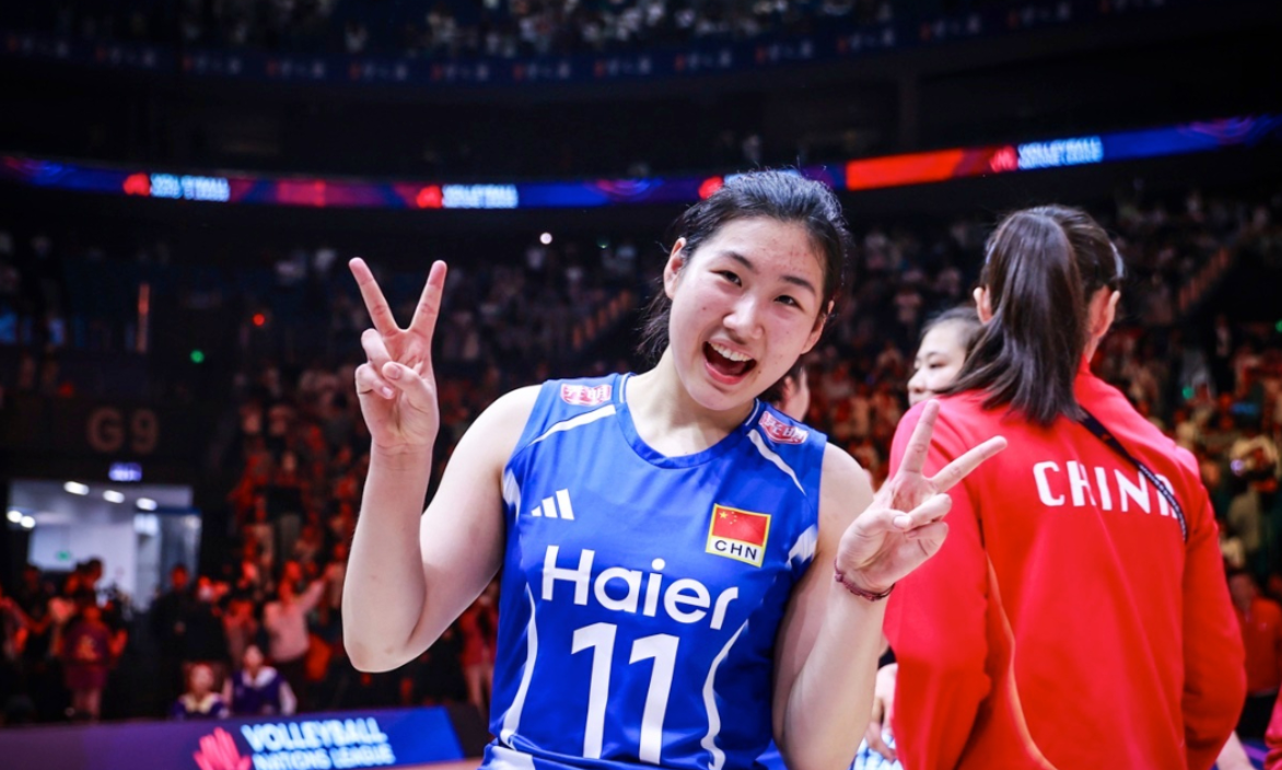 大反扑!尼克斯落后16分又追上:布伦森轰16分,文班9分5盖帽